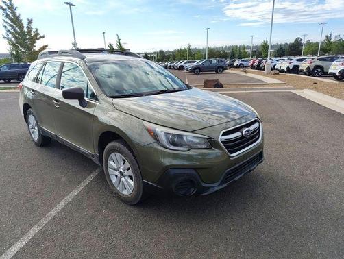 Wilderness Green Metallic 2019 Subaru Outback 2.5i