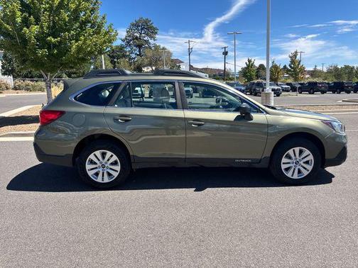 Wilderness Green Metallic 2019 Subaru Outback 2.5i