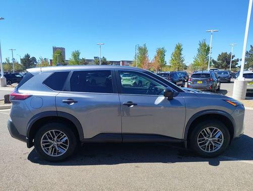 Gun Metallic 2021 Nissan Rogue S