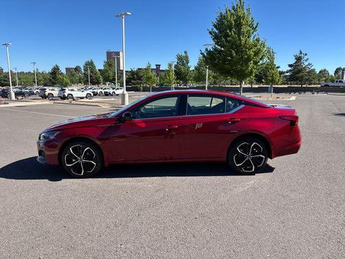 Scarlet Ember 2025 Nissan Altima SR AWD