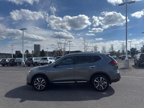 2019 Nissan Rogue SL