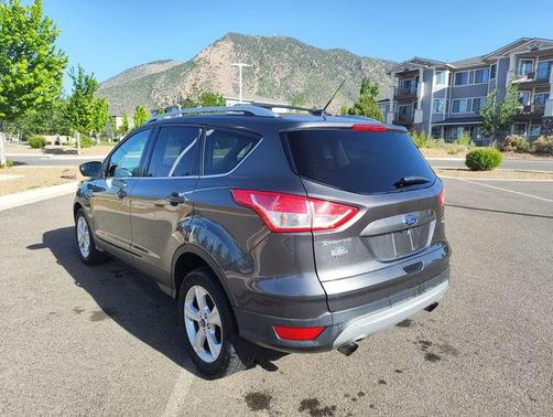 Magnetic 2015 Ford Escape SE