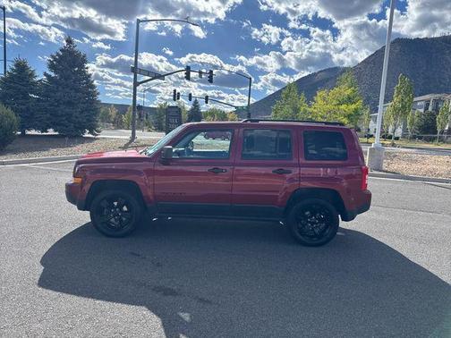 Deep Cherry Red Crystal Pearlcoat 2015 Jeep Patriot Altitude Edition