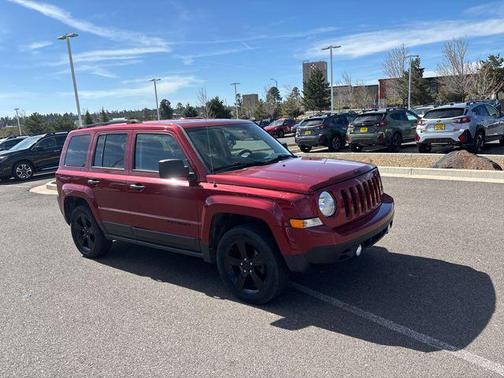 Deep Cherry Red Crystal Pearlcoat 2015 Jeep Patriot Altitude Edition