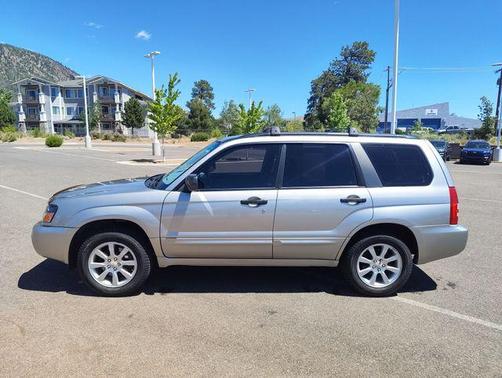 Platinum Silver Metallic 2005 Subaru Forester 2.5 X