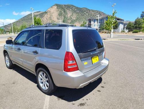 Platinum Silver Metallic 2005 Subaru Forester 2.5 X