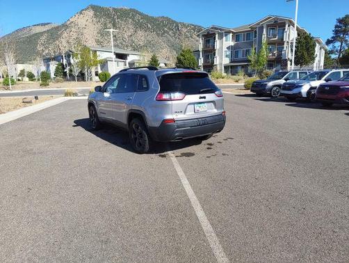 Billet Silver Metallic Clearcoat 2019 Jeep Cherokee Altitude