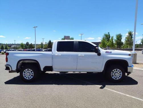 Summit White 2021 Chevrolet Silverado 2500 LT