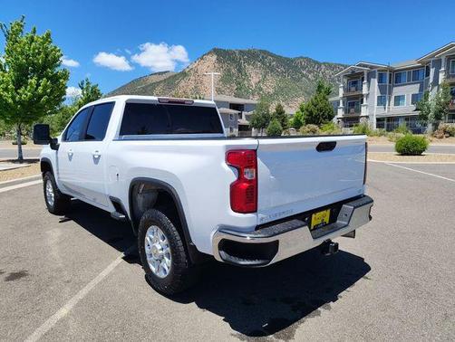 Summit White 2021 Chevrolet Silverado 2500 LT