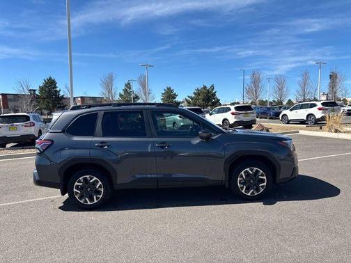 Magnetite Gray Metallic 2025 Subaru Forester Premium