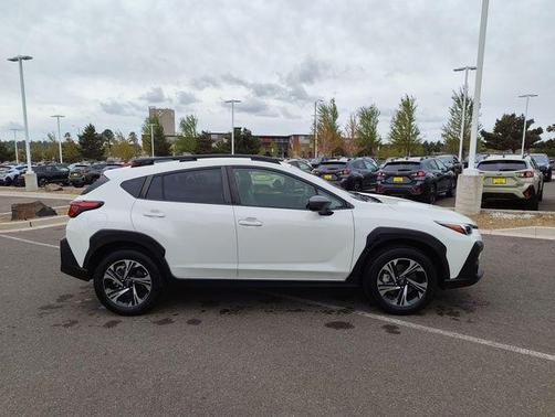 Crystal White Pearl 2024 Subaru Crosstrek Premium