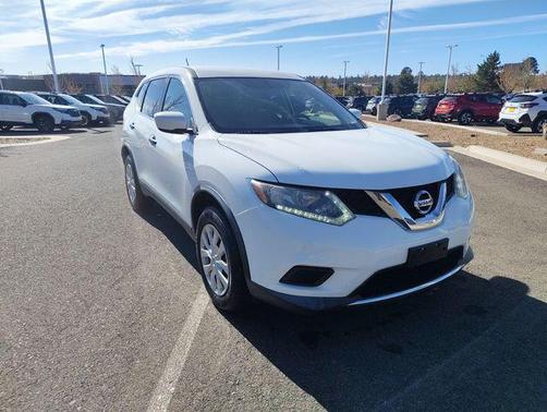 Glacier White 2016 Nissan Rogue S