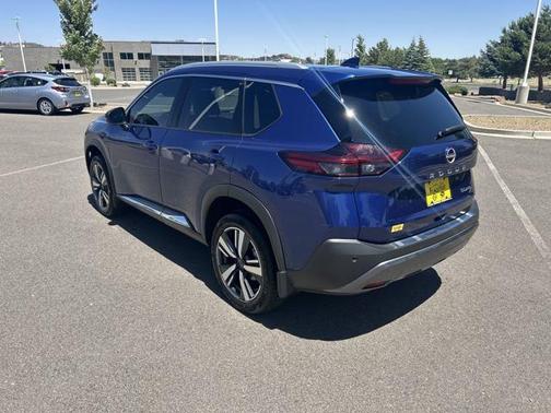 Caspian Blue Metallic 2023 Nissan Rogue SL