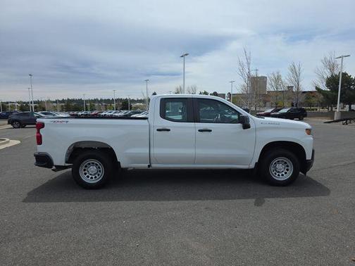 Summit White 2021 Chevrolet Silverado 1500 WT