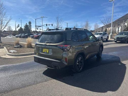 Green Metallic 2026 Subaru Forester Limited