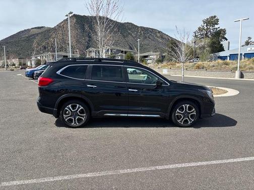 Crystal Black Silica 2024 Subaru Ascent Touring 7-Passenger