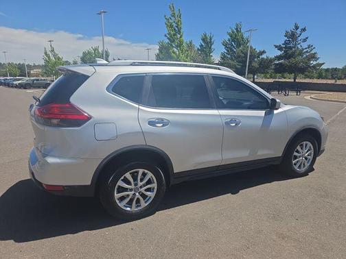 Brilliant Silver 2017 Nissan Rogue SV