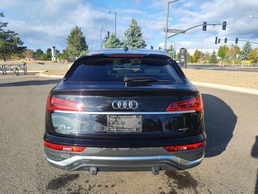 Mythos Black Metallic 2022 Audi Q5 45 S line Premium Plus