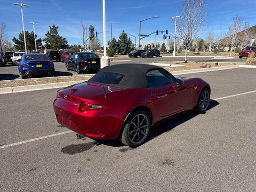 Soul Red Crystal Metallic 2021 Mazda MX-5 Miata Grand Touring