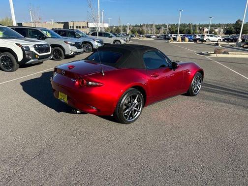 2021 Mazda MX-5 Miata Grand Touring