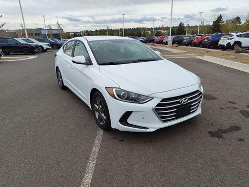 Quartz White Pearl 2018 Hyundai ELANTRA SEL