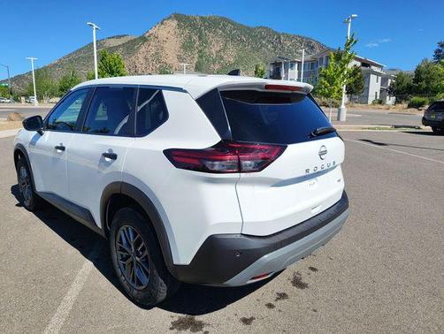 Glacier White 2023 Nissan Rogue S