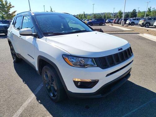 White Clearcoat 2021 Jeep Compass Latitude
