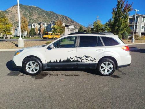 Satin White Pearl 2014 Subaru Outback 2.5i Premium