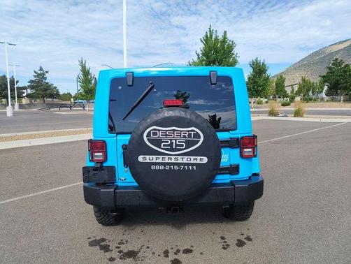 Chief Clearcoat 2017 Jeep Wrangler Unlimited Sahara