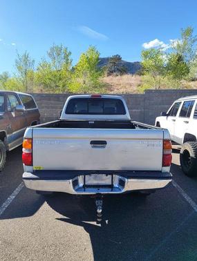 Lunar Mist Metallic 2002 Toyota Tacoma Xtracab