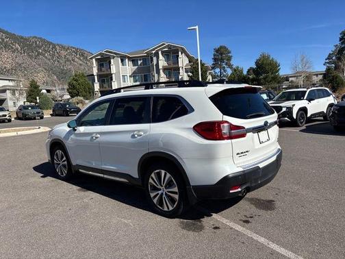 Crystal White Pearl 2021 Subaru Ascent Limited 7-Passenger