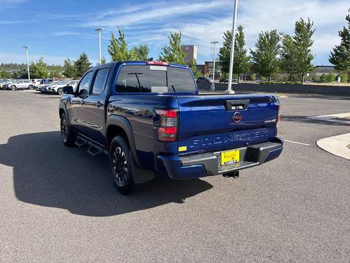 Deep Blue Pearl 2023 Nissan Frontier PRO-4X