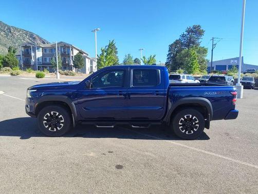 Deep Blue Pearl 2023 Nissan Frontier PRO-4X