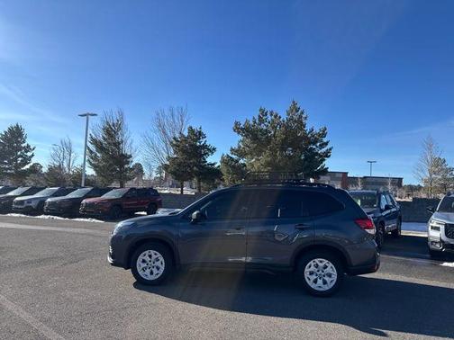 2023 Subaru Forester Base