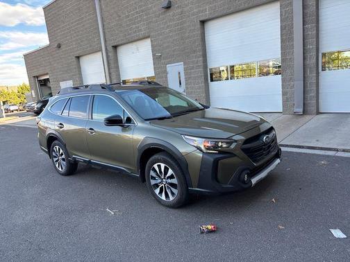 2025 Subaru Outback Limited XT