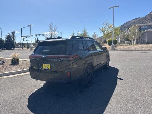 Crystal Black Silica 2026 Subaru Outback Limited