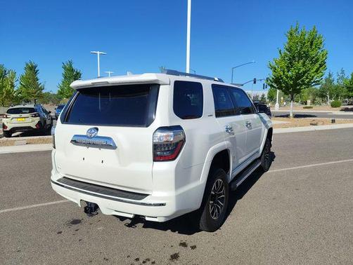 Blizzard Pearl 2020 Toyota 4Runner Limited