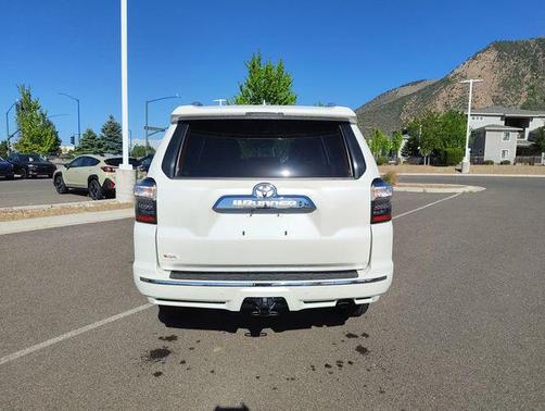 Blizzard Pearl 2020 Toyota 4Runner Limited