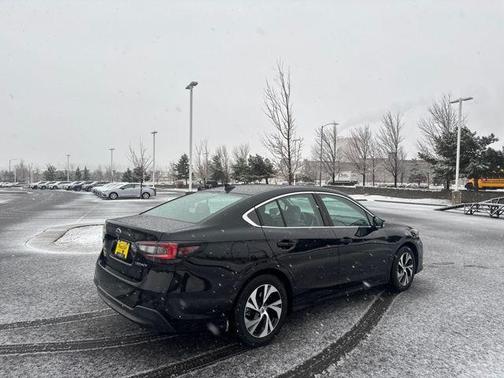 2022 Subaru Legacy Premium