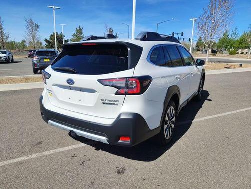 Crystal White Pearl 2024 Subaru Outback Touring XT