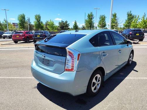Pearl 2013 Toyota Prius Four