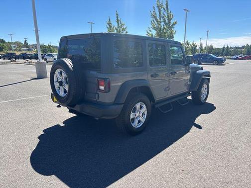 Sting-Gray Clearcoat 2019 Jeep Wrangler Unlimited Sport