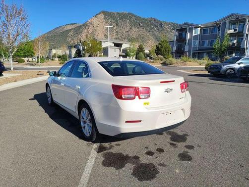 White Diamond Tricoat 2013 Chevrolet Malibu 2LT