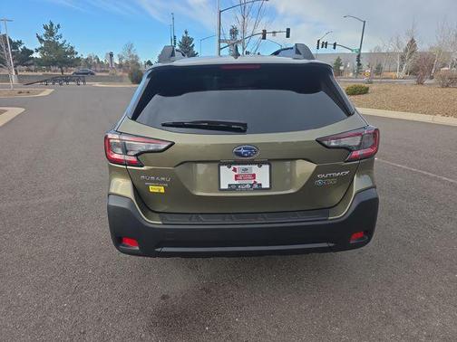 2025 Subaru Outback Premium