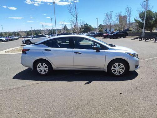 2025 Nissan Versa 1.6 S