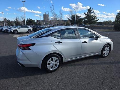 2025 Nissan Versa 1.6 S