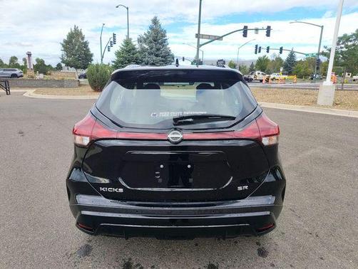 Super Black 2024 Nissan Kicks SR