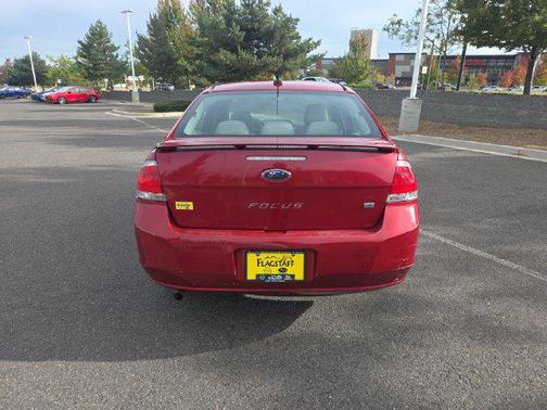 Sangria Red Metallic 2010 Ford Focus SE