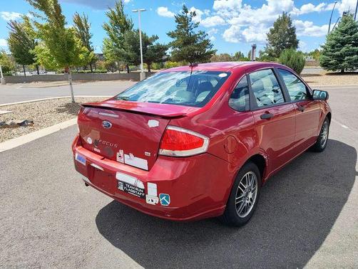 Sangria Red Metallic 2010 Ford Focus SE