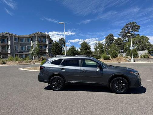 Magnetite Gray Metallic 2020 Subaru Outback Onyx Edition XT